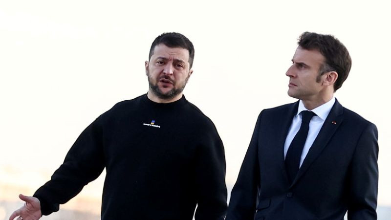 Микрофон улови разговор между Макрон и Зеленски - нищят как да се справят с Тръмп